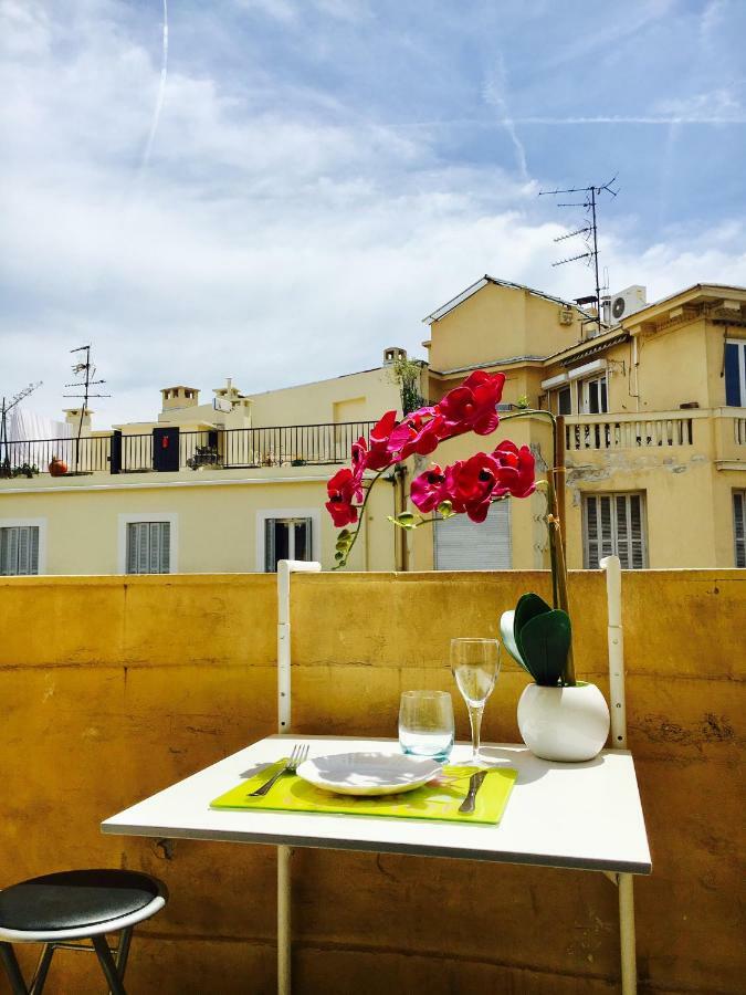 Appartment Le Charme Du Bourgeois Nice Exterior photo